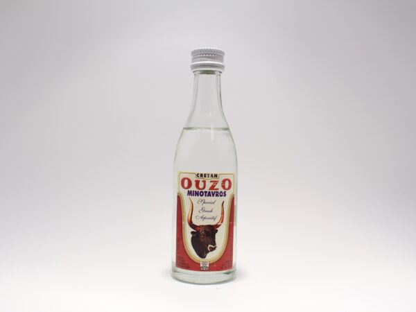 Kretan Ouzo Minotavoros